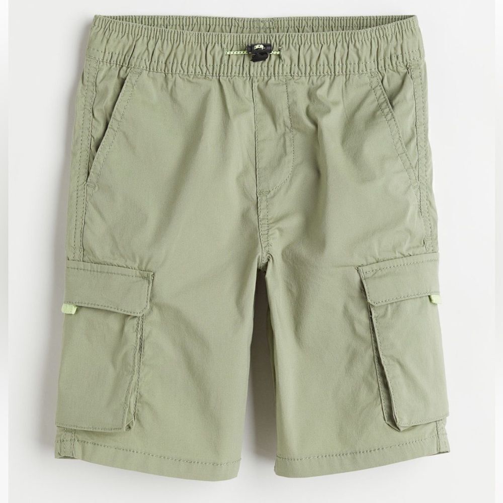 Boys H&M Cargo Shorts COLOR - LIGHT KHAKI GREEN Size 10 (9-10)